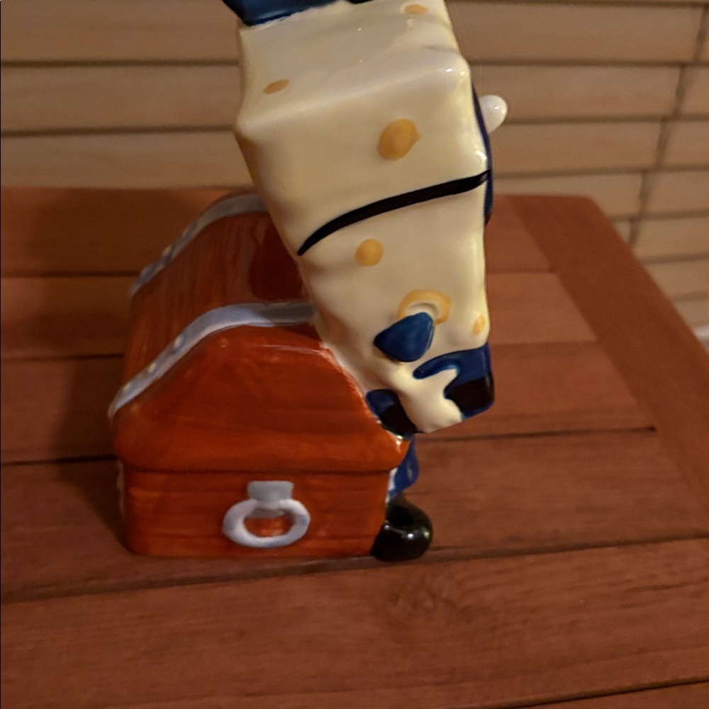 NEW. SpongeBob SquarePants Police Officer Ceramic Bank - Picture 4 of 6